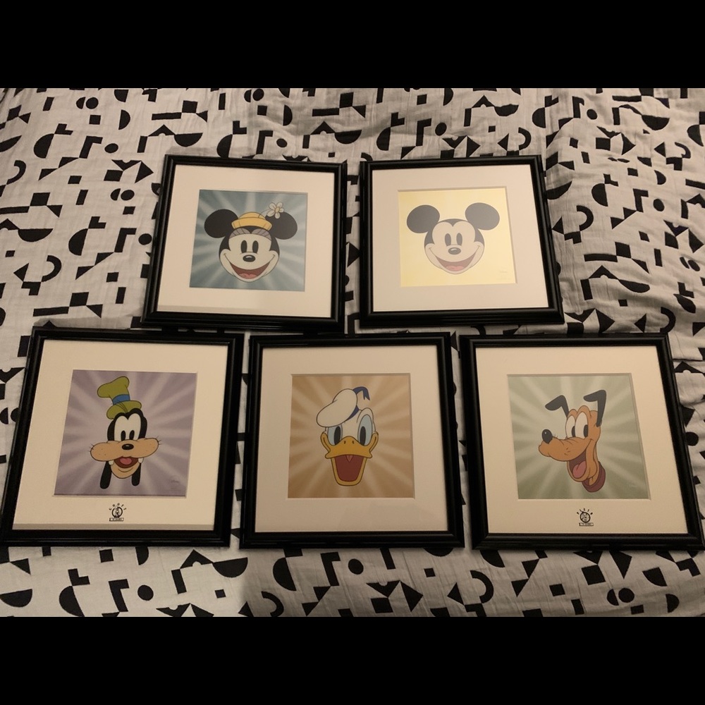 5 Disney Seicels Here Comes  Mickey To goofy